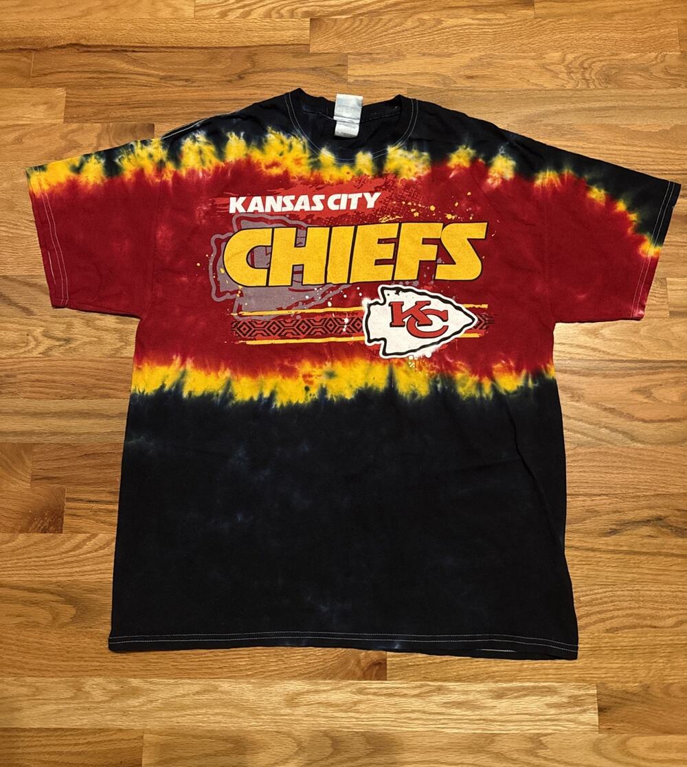 NFL Team Apparel Kansas City Chiefs Tie Dye Shirt Size XL